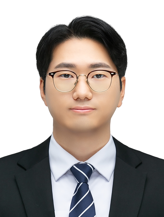 정현모 사진